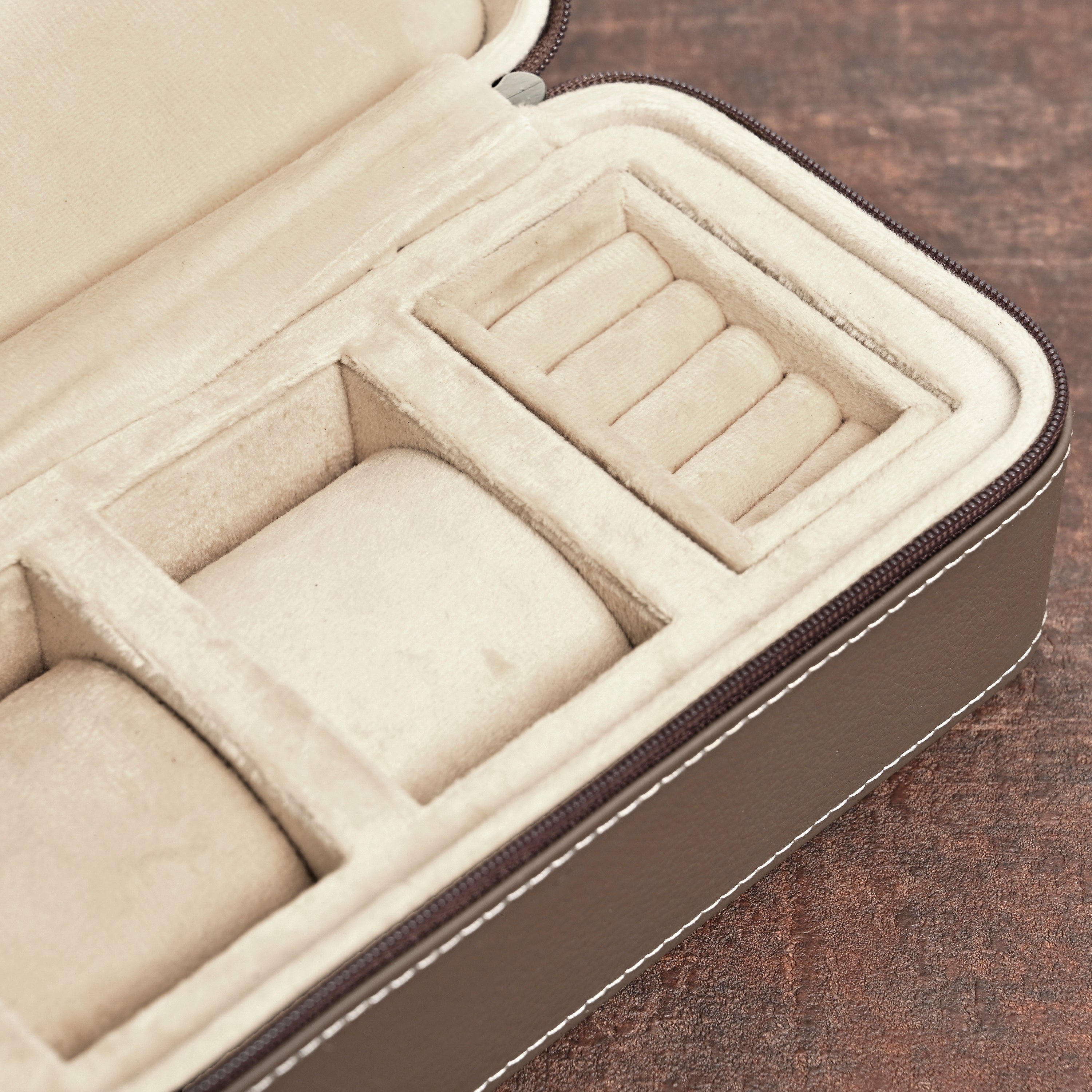 ウォッチ&ジュエリーボックス/3本用 LU8103ETBE