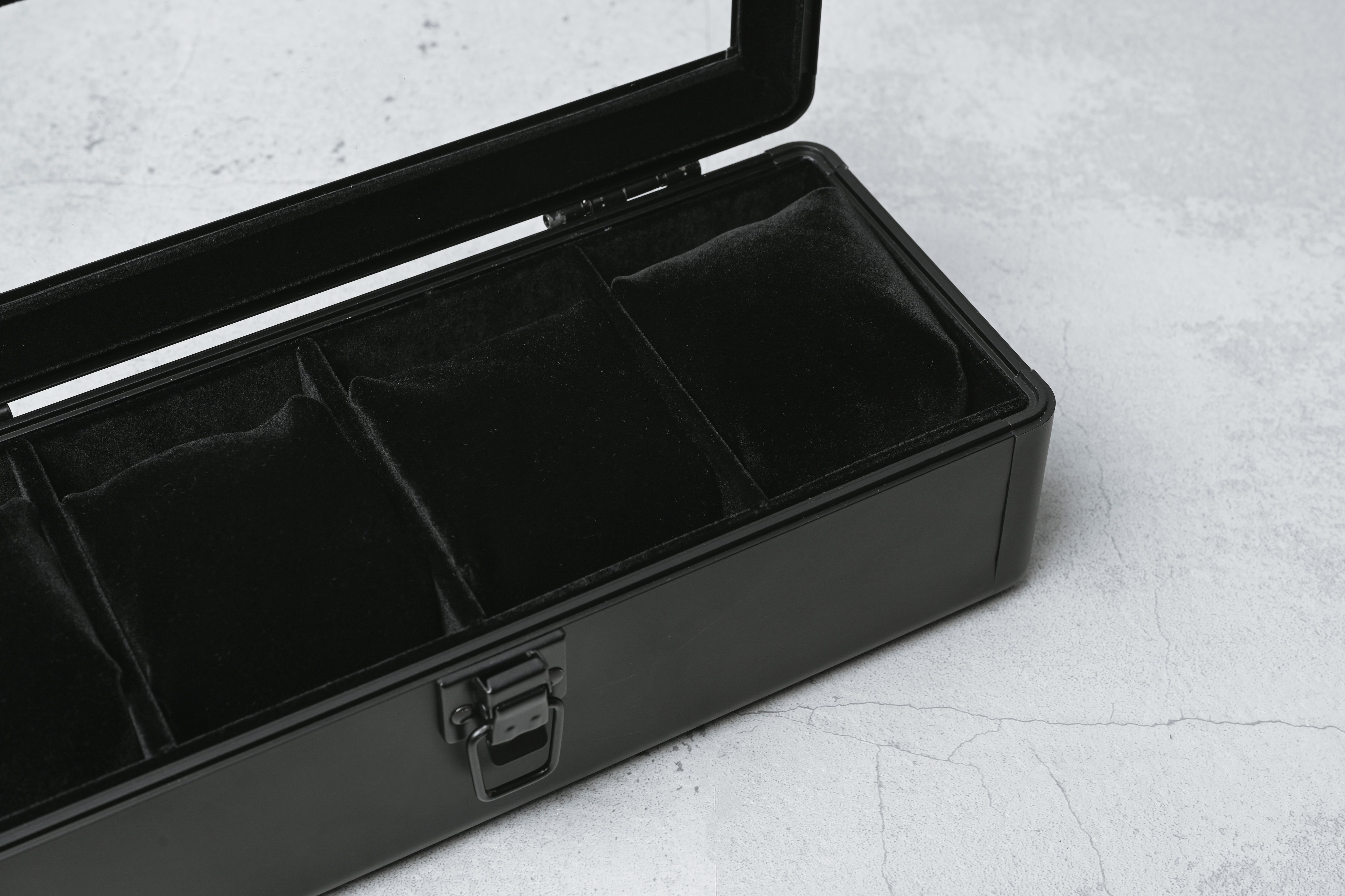 プレミアム アルミ タイムボックス 4本用(ブラック)SE54025BK